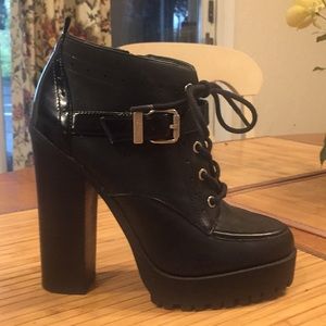 Sam Edelman Circus Booties size 7
